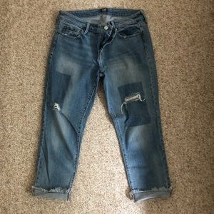 Gap Distressed Girlfriend Jean